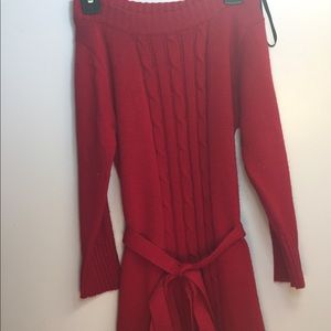 Girls red dress perfect for a Christmas dinner!!